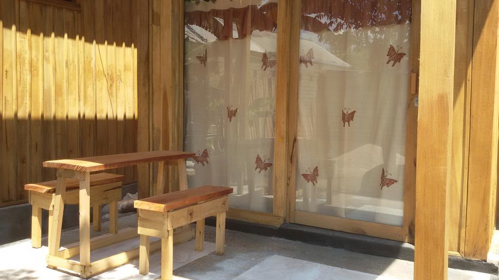 Beach Box Bungalow 길리트라왕안 객실 사진